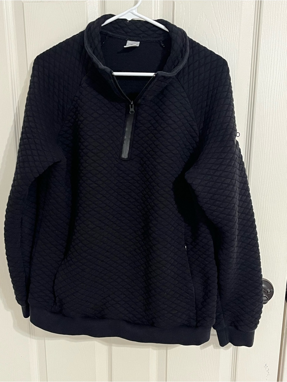 Senita Athletics Black Quilted Quarter Zip Pullover